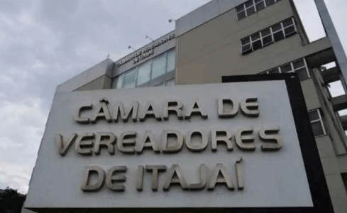 Rede Governança Brasil avança com metodologia de parcerias no Legislativo e firma projeto-piloto com Câmara de Itajaí