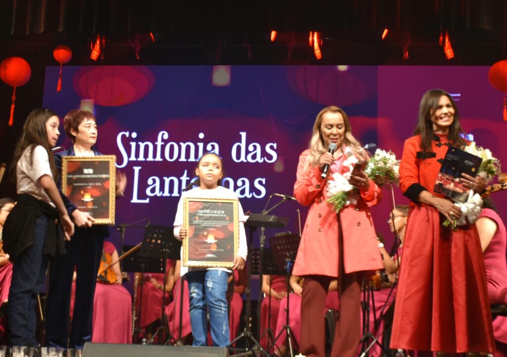 China e Brasil em Harmonia: “Sinfonia das Lanternas” Celebra a Integração Cultural e o Encantamento no Teatro Claro Mais Rio