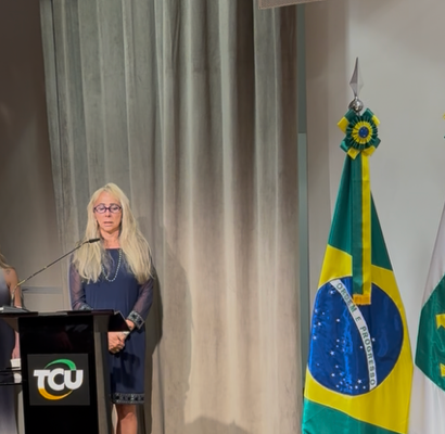 Claudia Cataldi apresenta lançamento de norma da ABNT no Tribunal de Contas da União