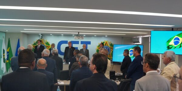 Presidente interino do CFT homologa eleições por ato individual e revoga decisão do próprio plenário